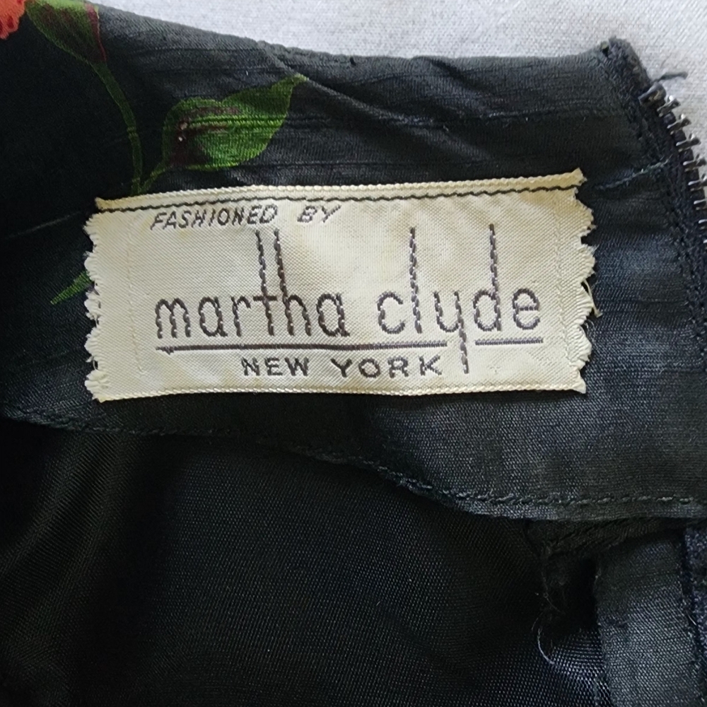 Vintage Silk Black Floral Print Dress Fashioned by Martha Clyde New York - Picture 10 of 10
